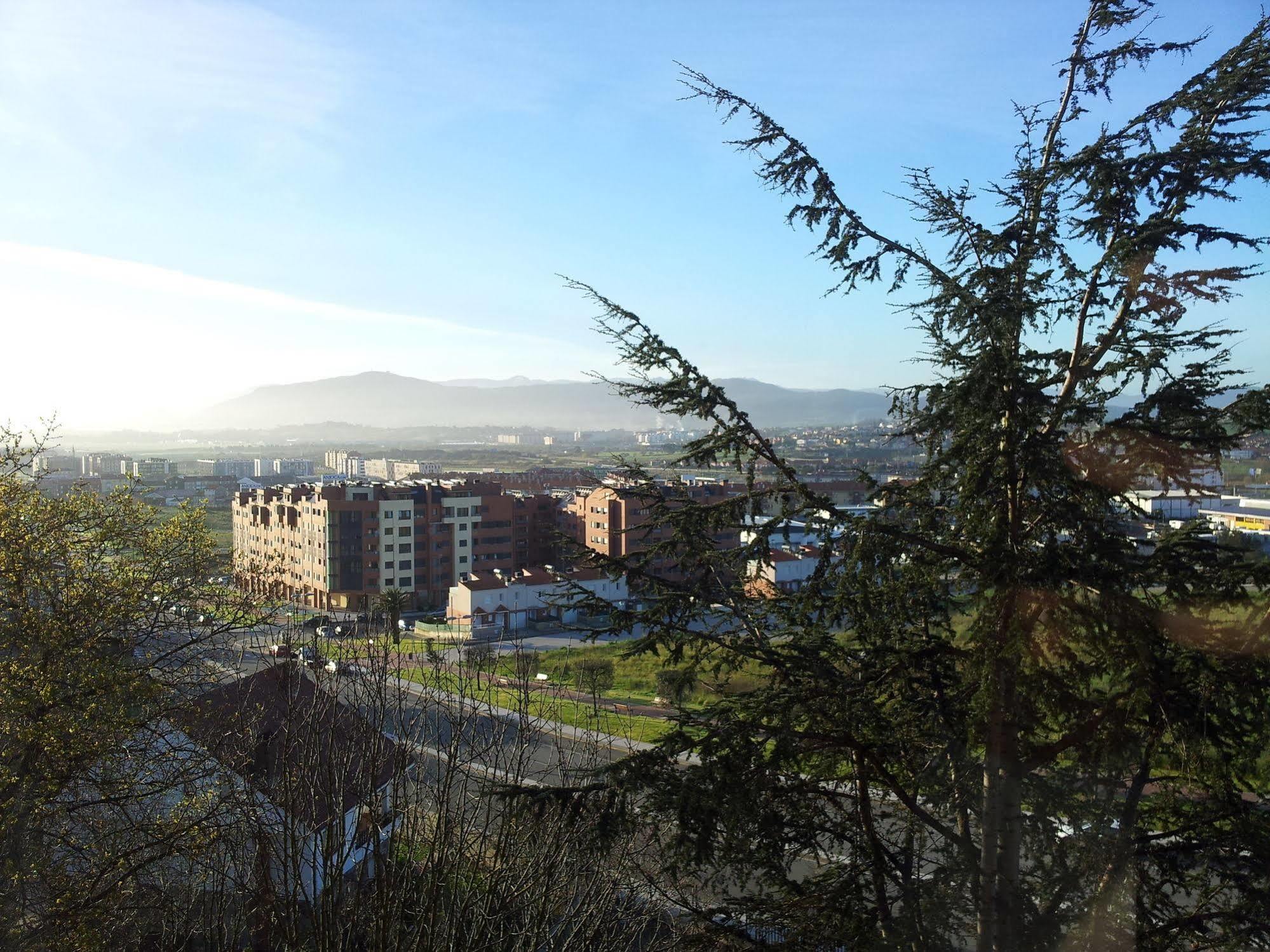 Hotel San Millán Santander Buitenkant foto